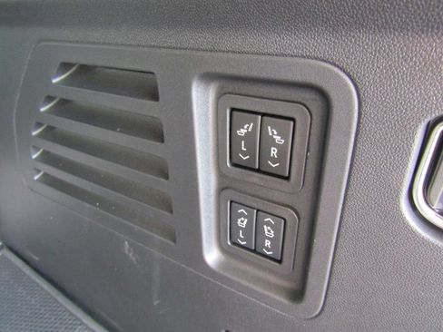 Used 2026 GMC Acadia Denali w/ Super Cruise Package AWD/4WD image 42