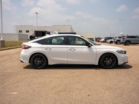 Used 2026 Honda Civic Sport image 8