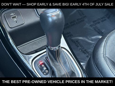 Used 2021 Jeep Compass Limited w/ Sun and Sound Group FWD image 30
