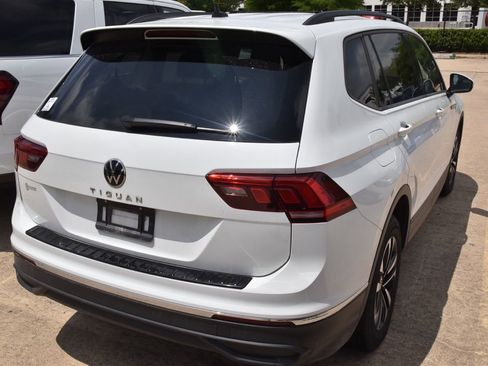 Used 2024 Volkswagen Tiguan S w/ MDO Package, Three-Row FWD image 6