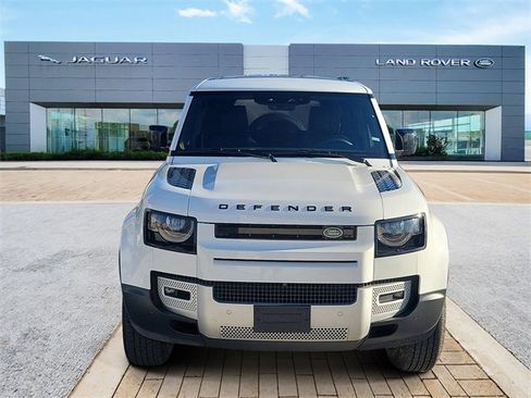 Certified 2025 Land Rover Defender 110 S image 2