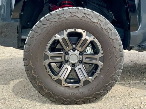 Used 2024 Toyota Tacoma TRD Pro AWD/4WD image 16