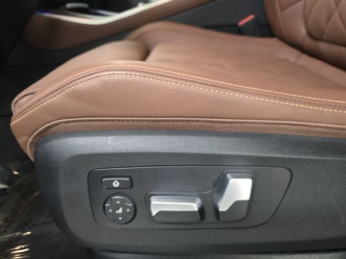 Certified 2024 BMW X5 xDrive40i w/ Premium Package image 25