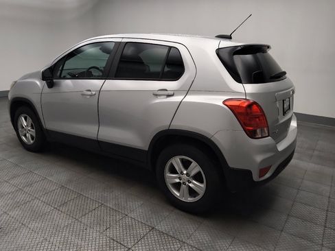 Used 2020 Chevrolet Trax LS w/ Tint and Cruise Package FWD image 3
