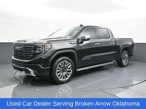 Used 2023 GMC Sierra 1500 Denali Ultimate image 4