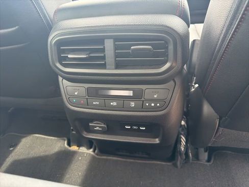 Used 2025 Honda Ridgeline Black Edition image 23