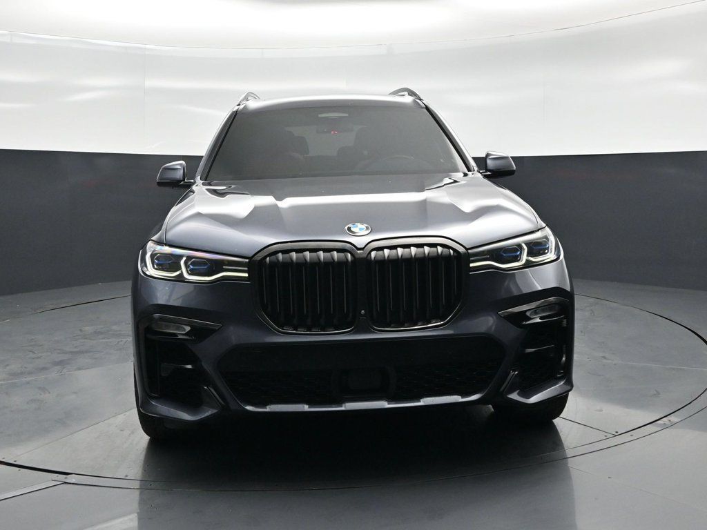 Used 2020 BMW X7 M50i w/ Dynamic Handling Package AWD/4WD image 54
