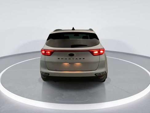 Used 2022 Kia Sportage Nightfall Edition FWD image 5