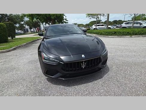 Used 2023 Maserati Ghibli Modena RWD image 55