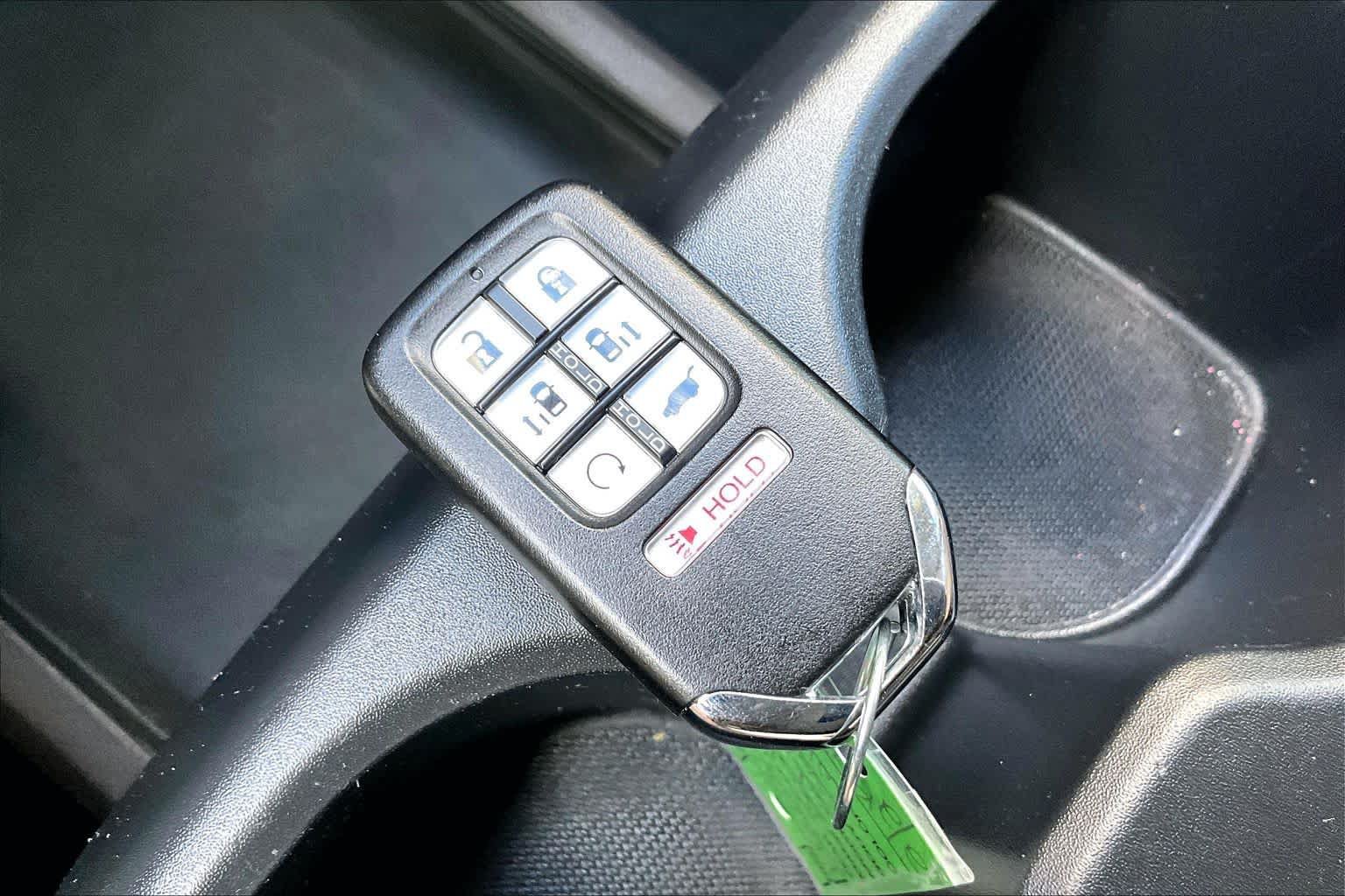 Used 2019 Honda Odyssey Elite image 15