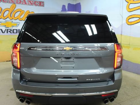 Used 2021 Chevrolet Tahoe Premier AWD/4WD image 3