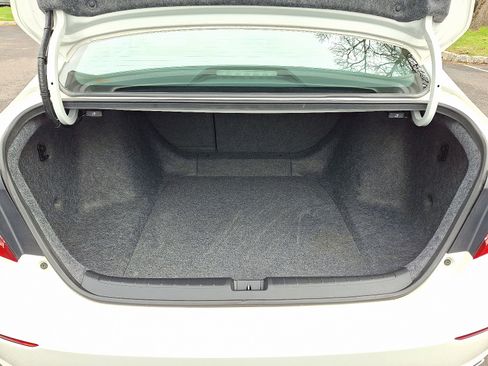 Used 2019 Honda Accord Sport image 29