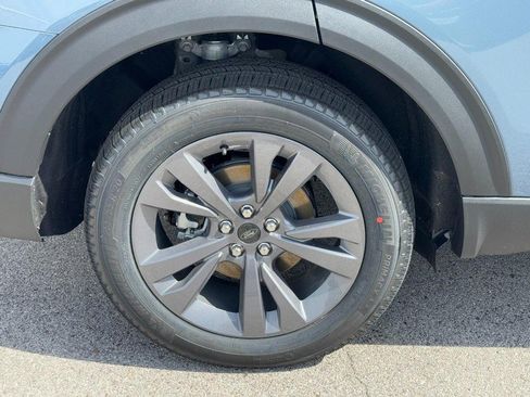 New 2026 Ford Explorer Active w/ Active Comfort Package image 4