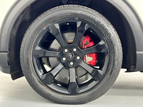 Used 2020 Ford Explorer ST w/ ST Street Pack image 40