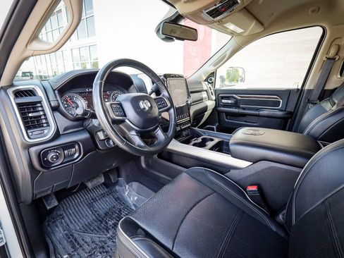 Used 2020 RAM 3500 Laramie AWD/4WD image 12