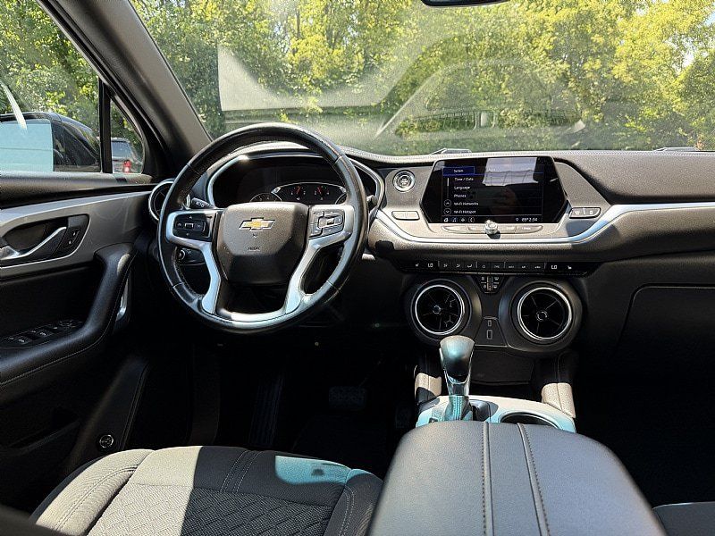 Used 2020 Chevrolet Blazer LT AWD/4WD image 11