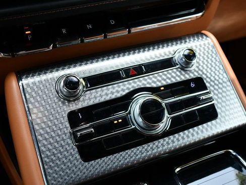 Used 2020 Lincoln Aviator Black Label w/ Dynamic Handling Package image 60