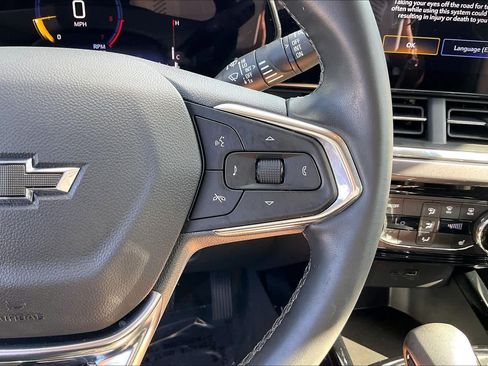 Used 2025 Chevrolet Trax ACTIV w/ Driver Confidence Package FWD image 19