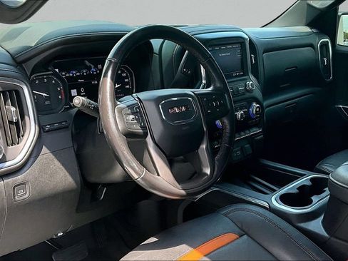 Used 2021 GMC Sierra 1500 AT4 w/ AT4 Value Package AWD/4WD image 17