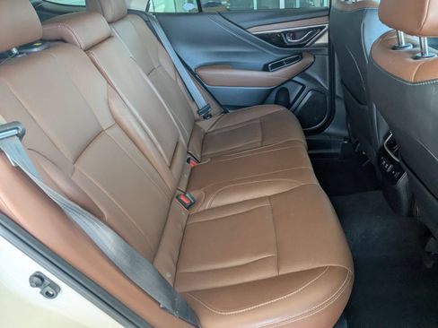 Certified 2022 Subaru Outback Touring AWD/4WD image 23
