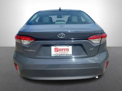 Used 2025 Toyota Corolla LE FWD image 4