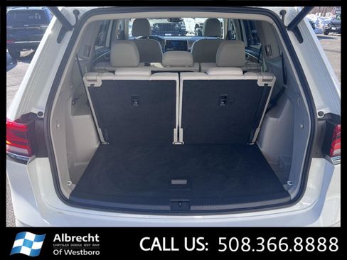 Used 2025 Volkswagen Atlas SE image 15