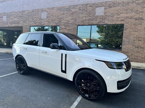Used 2023 Land Rover Range Rover SE AWD/4WD image 30