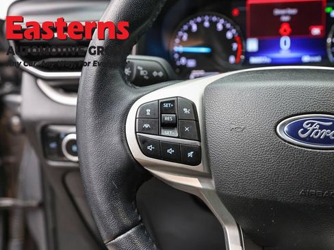 Used 2023 Ford Explorer XLT w/ Equipment Group 202A AWD/4WD image 15