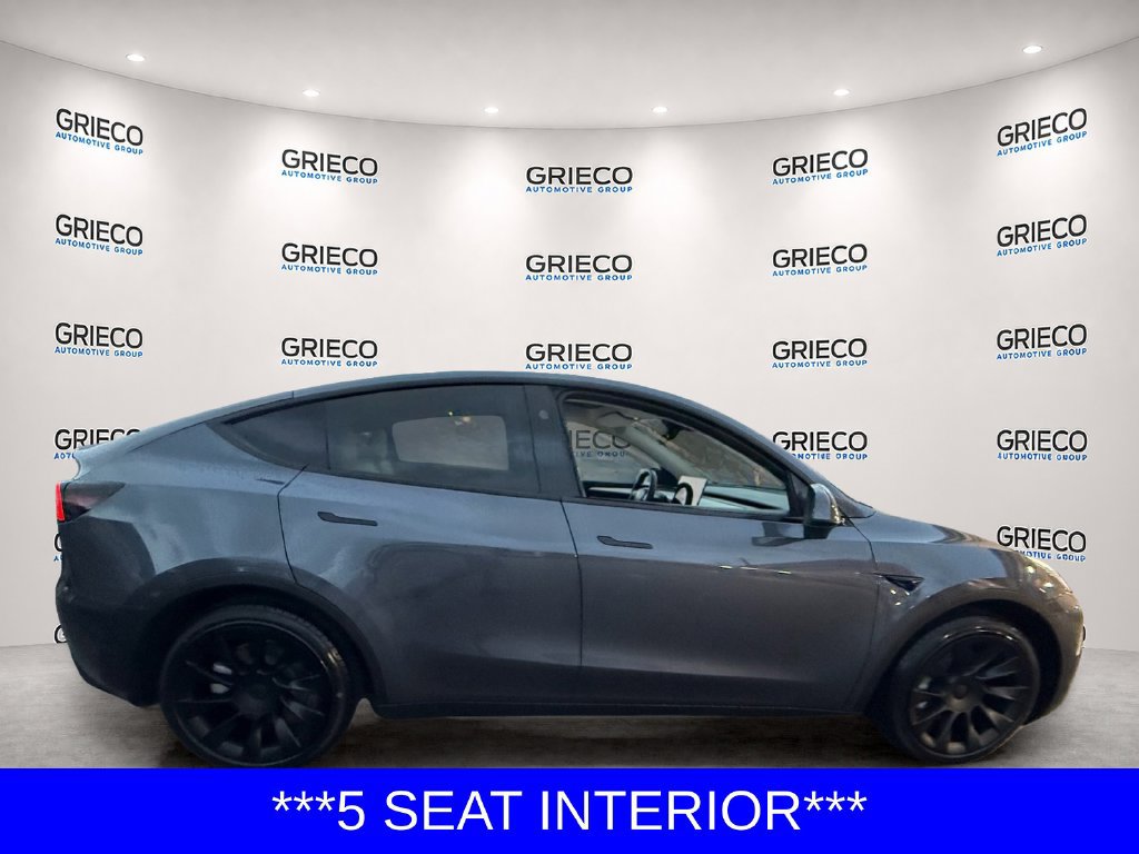 Used 2023 Tesla Model Y AWD image 8