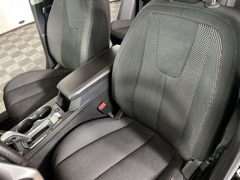Used 2011 Chevrolet Equinox LT w/ All-Star Package image 17