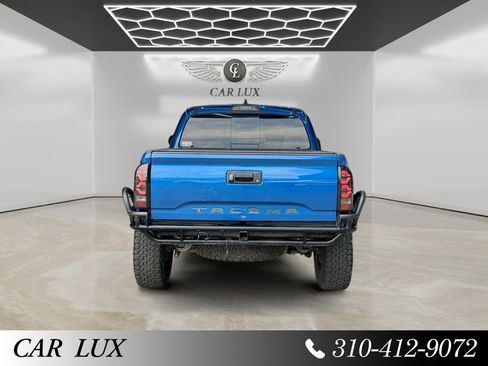 Used 2018 Toyota Tacoma Limited AWD/4WD image 4