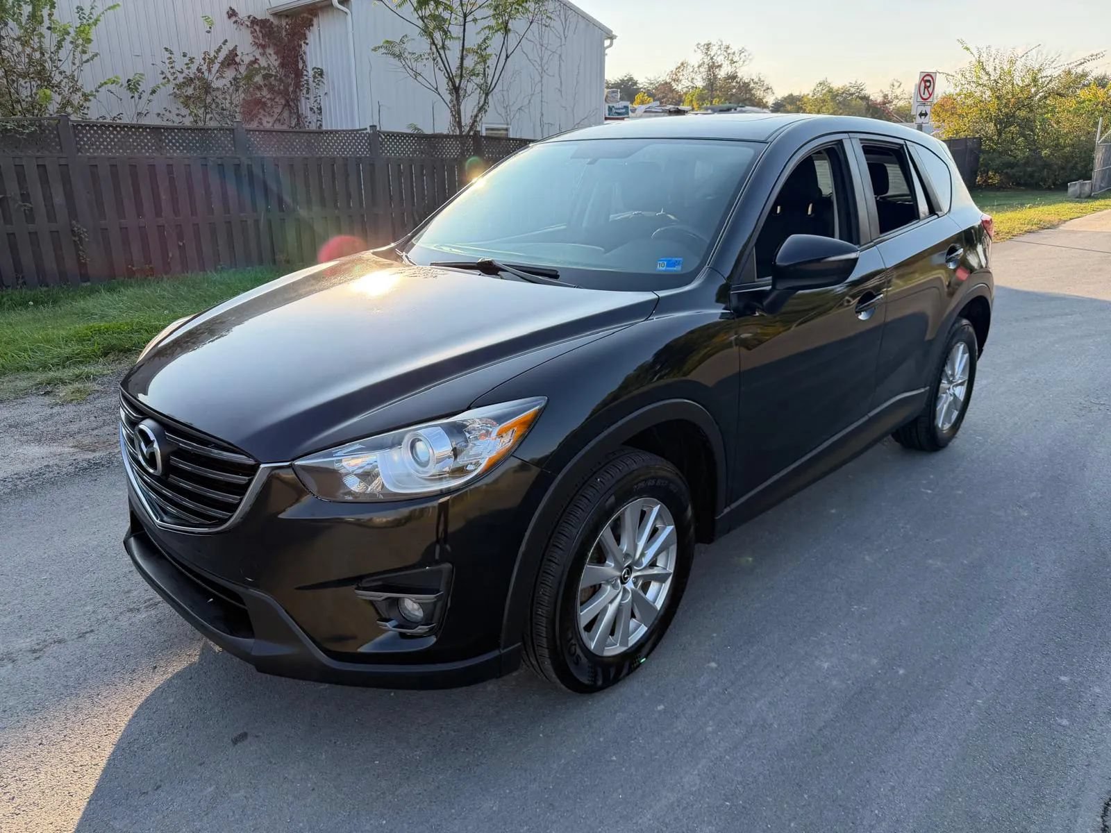 Used 2016 MAZDA CX-5 Touring w/ Bose/Moonroof Package AWD/4WD image 1