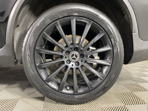 Used 2021 Mercedes-Benz GLC 300 4MATIC Coupe image 13