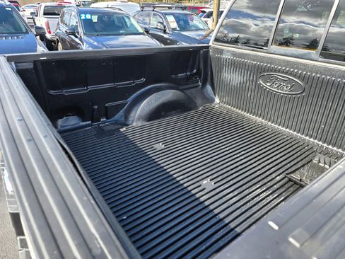 Used 2012 Ford F150 Lariat w/ Max Trailer Tow Pkg image 16