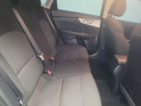 Used 2023 Kia Forte LXS w/ LXS Technology Package FWD image 19