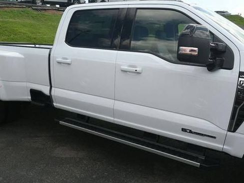 New 2026 Ford F350 Lariat w/ FX4 Off-Road Package AWD/4WD image 4