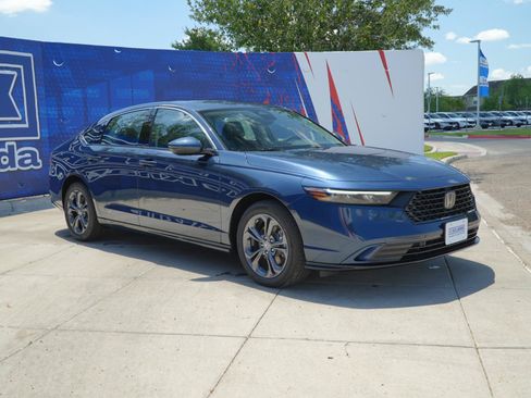 New 2026 Honda Accord EX-L image 3