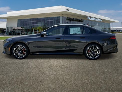 New 2026 BMW 530i w/ M Sport Package RWD image 6