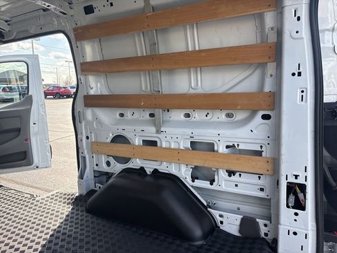 Used 2024 Ford Transit 250 Low Roof w/ Exterior Upgrade Package RWD image 25