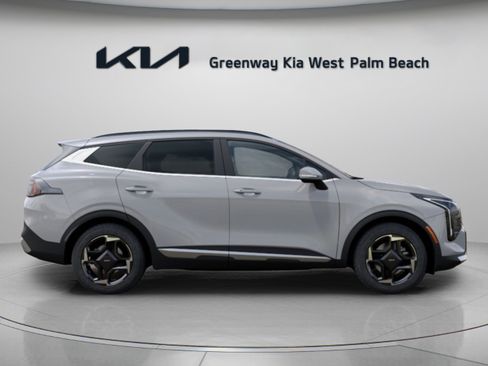 New 2026 Kia Sportage EX FWD image 8