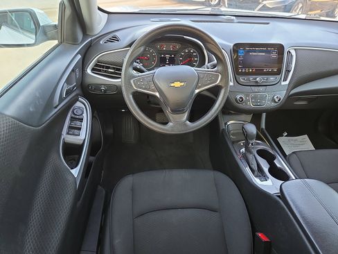 Used 2024 Chevrolet Malibu LT image 10