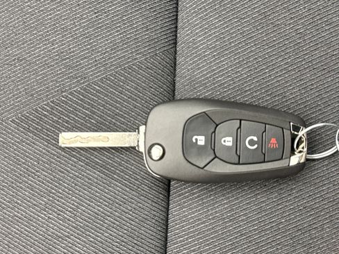 Used 2025 Chevrolet Trax LS w/ LS Convenience Package FWD image 21