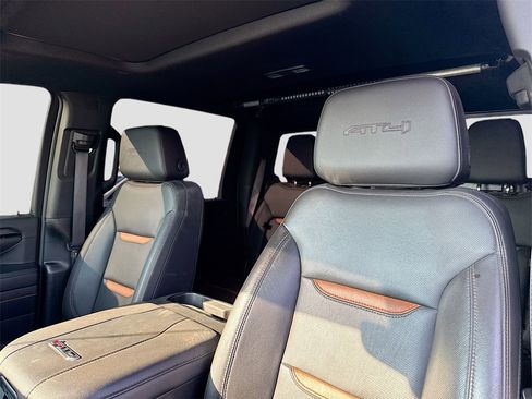 Used 2024 GMC Sierra 2500 AT4 w/ AT4 Premium Plus Package image 13