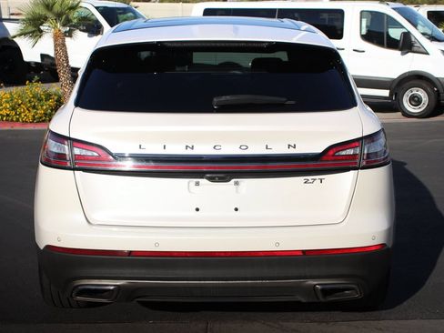 Used 2019 Lincoln Nautilus Black Label FWD image 5