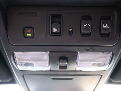 Used 2024 Nissan Titan Platinum Reserve w/ Moonroof Package image 34