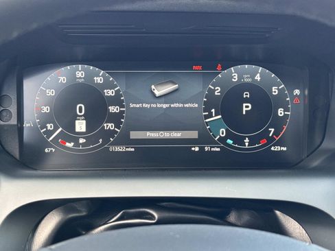 Certified 2025 Land Rover Discovery Sport S image 31