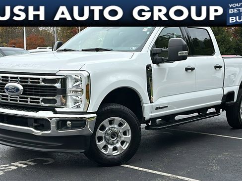 Used 2024 Ford F250 XLT image 1