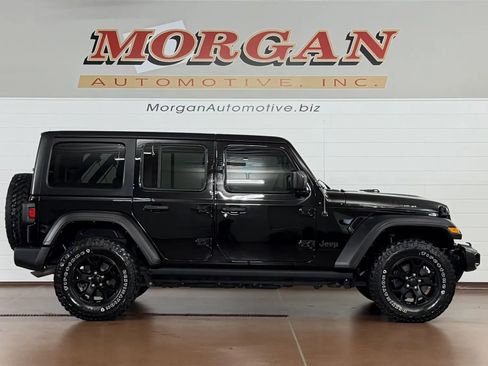 Used 2023 Jeep Wrangler Unlimited Sport AWD/4WD image 2