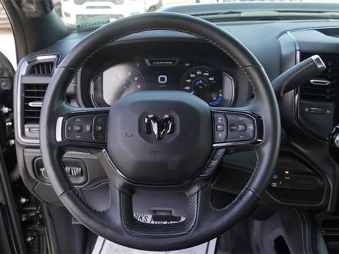 Used 2024 RAM 2500 Limited image 25