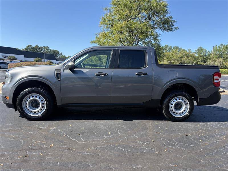 Used 2023 Ford Maverick XL FWD image 2